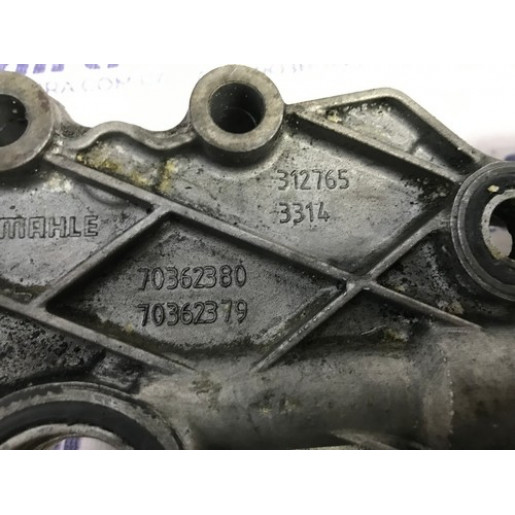 Кронштейн масляного фільтра Mercedes Benz E-Class 2.2 CDI 2006-2009 70362379